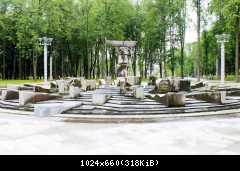 11 Интересный фонтан в парке
